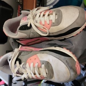 Pink nike air max